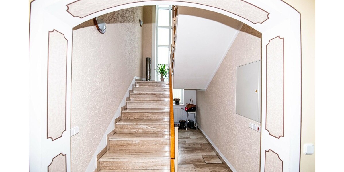 EG_Treppe_zum_OG