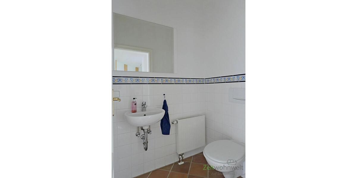 separates Gäste-WC