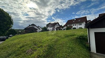 RUHIG IN NATUR IN STADTNÄHE - Grundstück Oberkirch | Angebot:26912777