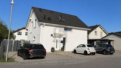 NACH HAUSE KOMMEN IN EINE OASE DER RUHE - Einfamilienhaus Hohentengen am Hochrhein | Angebot:27418374