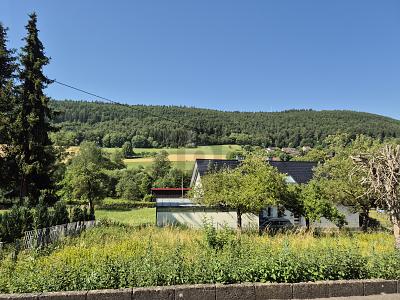 SONNIG & RUHIG MIT ERWEITERUNGSOPTION - Grundstück Tuttlingen | Angebot:27001589