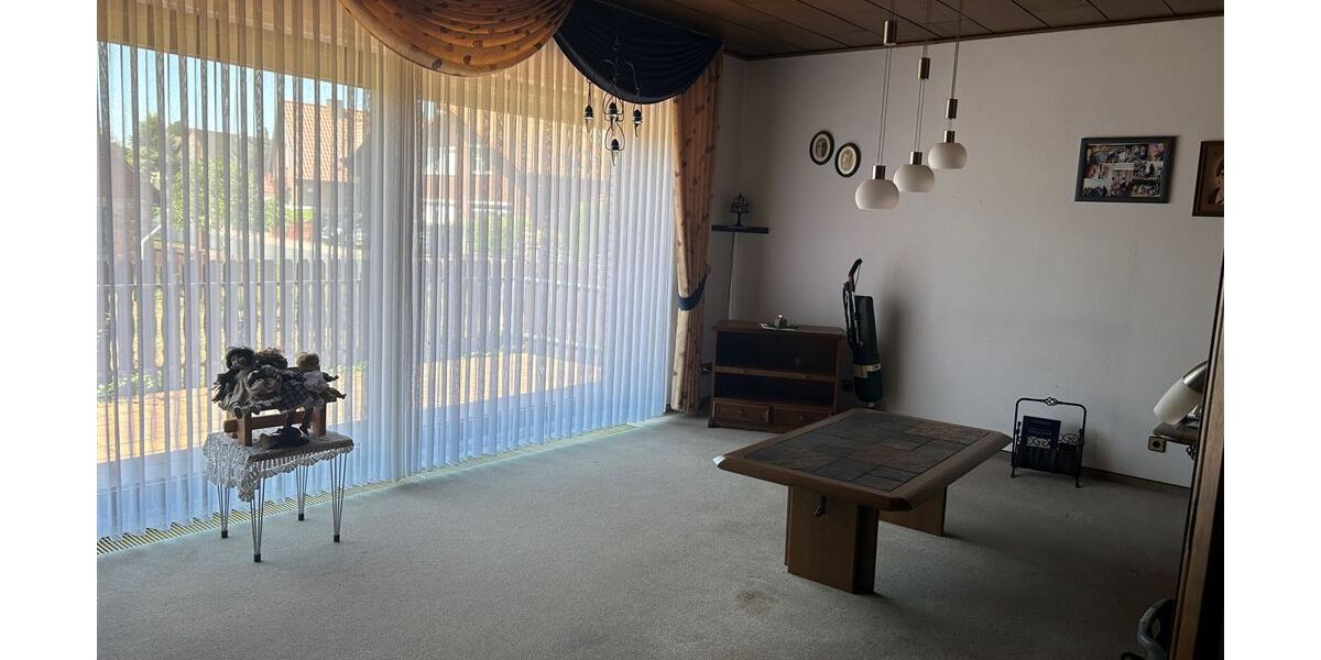 Wohnzimmer im EG