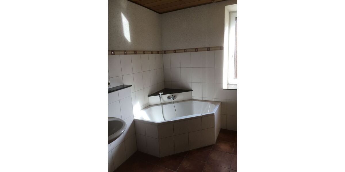 Mietobjekt Bad mit Wanne