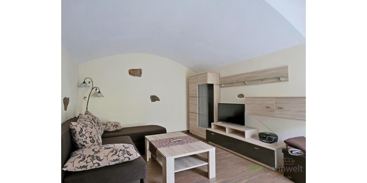 (EF0498_M) Dresden: HellerauWilschdorf, 2-Zimmer-Wohnung mit separatem Hauseingang und Terrasse in einem 3-Seiten-Hof - Etagenwohnung Dresden Hellerau/Wilschdorf | Angebot:26548573