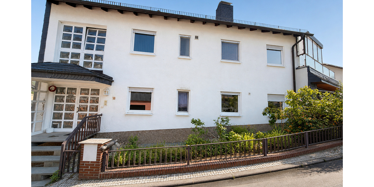 *4-FH davon 3 Wgh. sofort beziehbar - schöner Fernblick - DG vermietet* - Mehrfamilienhaus, Wohnhaus Bad Soden am Taunus | Angebot:27380373