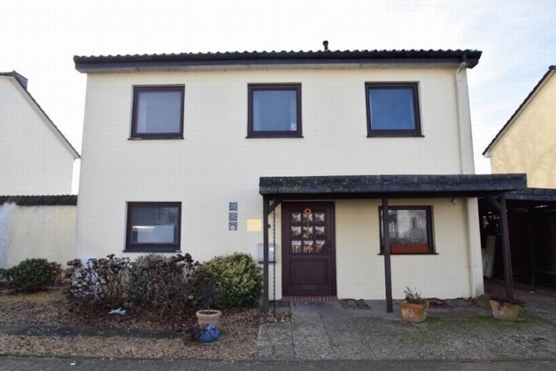 EFH in ruhiger Wohnstrasse mit unverbaubarem Blick aufs Feld - Einfamilienhaus Weyhe | Angebot:24247179