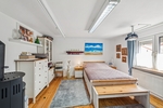 Vielseitiges Ein- bis Zweifamilienhaus: 8 Zimmer, 160 m², Traumgarten & Garage - Reihenendhaus Theisbergstegen | Angebot:27302035