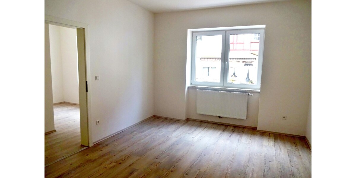 Großzügige 1,5-Zimmer-Wohnung in zentrumsnahem KFW-Effizienzhaus (Mietdauer: min 4 Jahre) - Etagenwohnung Bad Herrenalb | Angebot:27384243