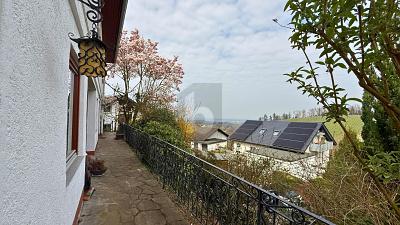VIEL RAUM ZUM WOHLFÜHLEN - Einfamilienhaus Lauf | Angebot:26788028
