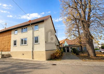 HISTORISCH VIEL PLATZ MIT GARTEN UND GARAGE - Reihenendhaus Arnstadt | Angebot:27097986