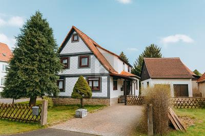 165M² - PERFEKTES ZUHAUSE FÜR DIE GROßFAMILIE - Einfamilienhaus Schleusingen | Angebot:27436852