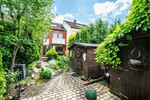 Charmantes Reihenmittelhaus mit eingewachsenen Garten in ruhiger Wohnlage - Reihenmittelhaus Amberg | Angebot:26948784