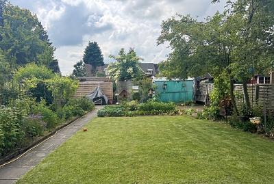 SANIERT, RUHIG & MIT IDYLLISCHEM GARTEN - Doppelhaushälfte Lübeck Kücknitz | Angebot:27439923