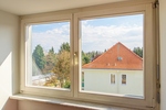 BEZUGSFREI – GEMÜTLICHE MAISONETTE – DACHTERRASSE – DUSCHBAD MIT FENSTER – TG-PARKER - Maisonettenwohnung Dresden Strehlen | Angebot:25857011