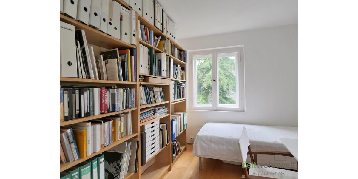 Blick ins rechte Zimmer