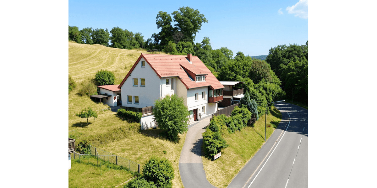 Charmantes Zweifamilienhaus mit Einliegerwohnung und traumhaftem Garten in Heppenheim - Zweifamilienhaus Heppenheim (Bergstraße) | Angebot:27248767