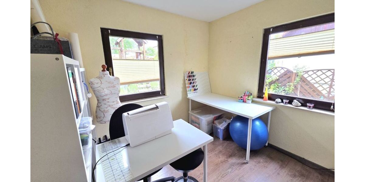 Büro-/ Gästezimmer im EG