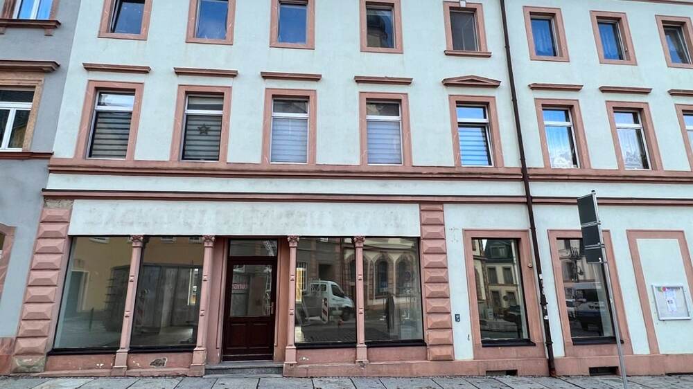 Laden oder BüroVersicherung - Attraktives LadengeschäftBüro in guter Lage zu vermieten! - Gewerbeobjekt Geringswalde | Angebot:10091719