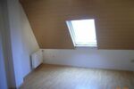 2-Zimmer-Mansarden-Mietwohnung in 97464 Niederwerrn (ID 590) - Dachgeschoßwohnung Niederwerrn Niederwerrn | Angebot:27150812