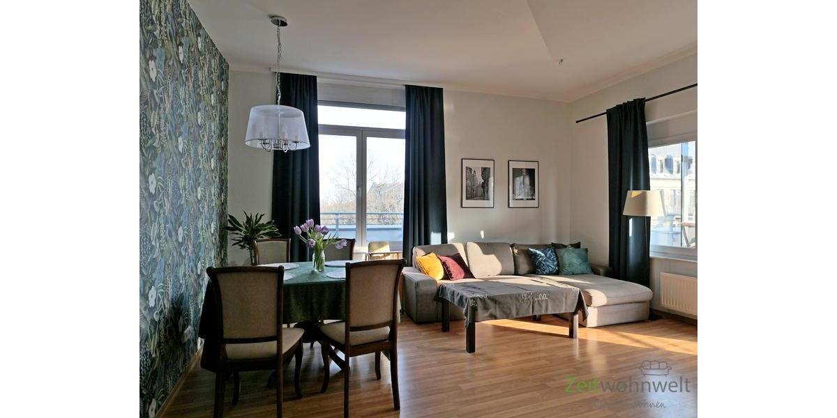 großes Wohnzimmer