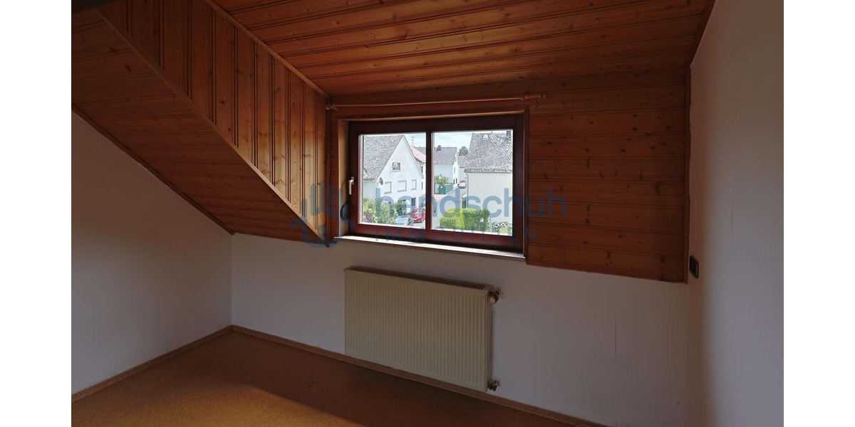 Schlafzimmer 1 DG