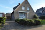 Provisionsfrei* Geräumiges, solides 2-FH mit Keller in Top Lage !!! - Zweifamilienhaus Wesel Obrighoven-Lackhausen | Angebot:25566115