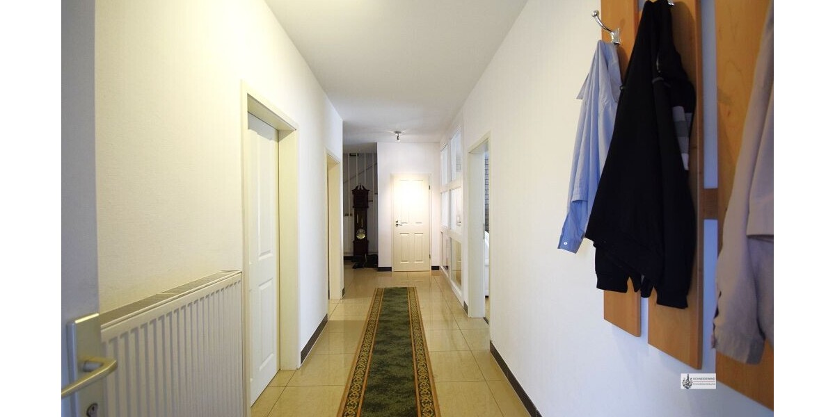 k-Flur mit Garderobe