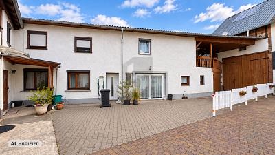 GROßZÜGIGES ZUHAUSE MIT VIELSEITIGEM POTENZIAL - Doppelhaushälfte Hüttenberg | Angebot:27449934
