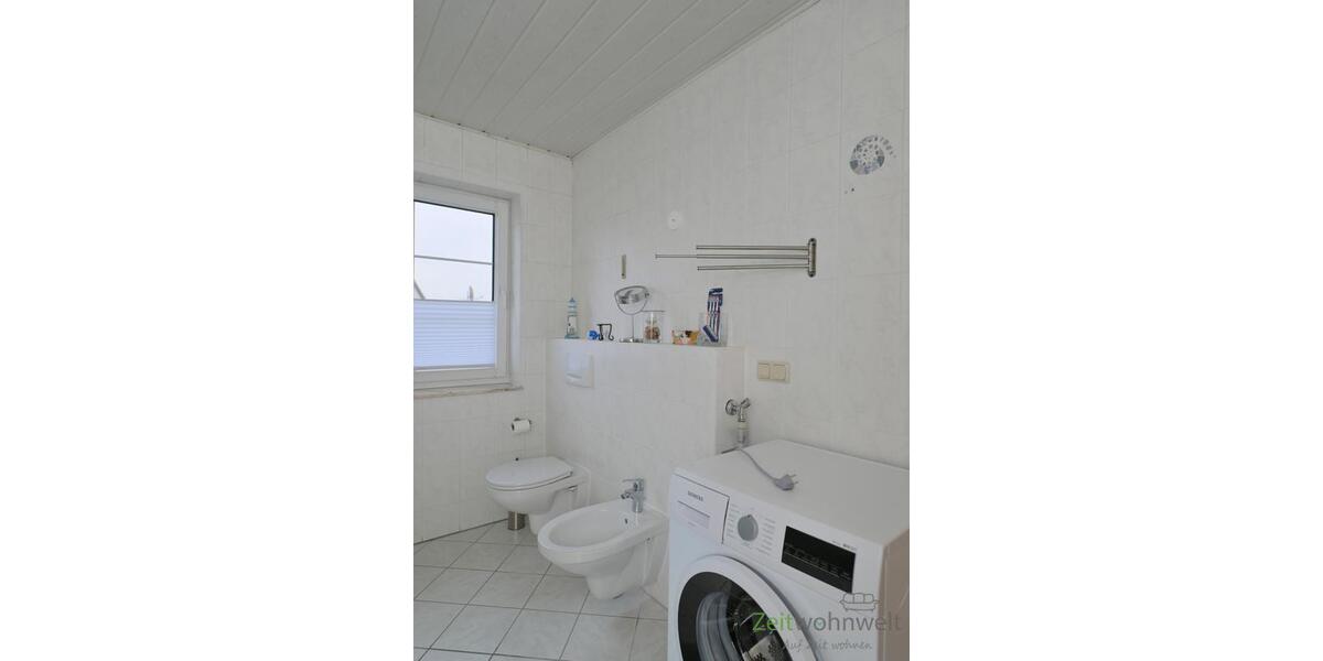 WC, Bidet und Waschmaschine