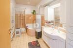 GROßZÜGIGES DOMIZIL MIT FACHWERKCHARME - Einfamilienhaus Floh-Seligenthal Seligenthal | Angebot:27093400