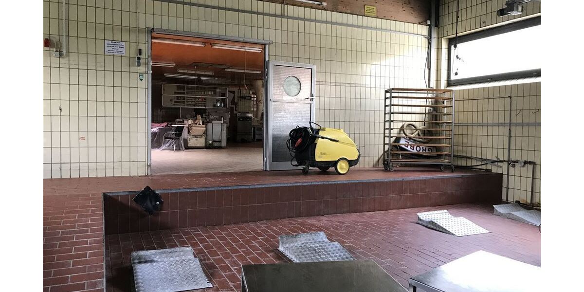 ebenerdig Laden u. anliefern