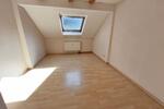 2 Zi. Wohnung im Dachgeschoss mit Stellplatz - Etagenwohnung Adelsdorf | Angebot:27541175
