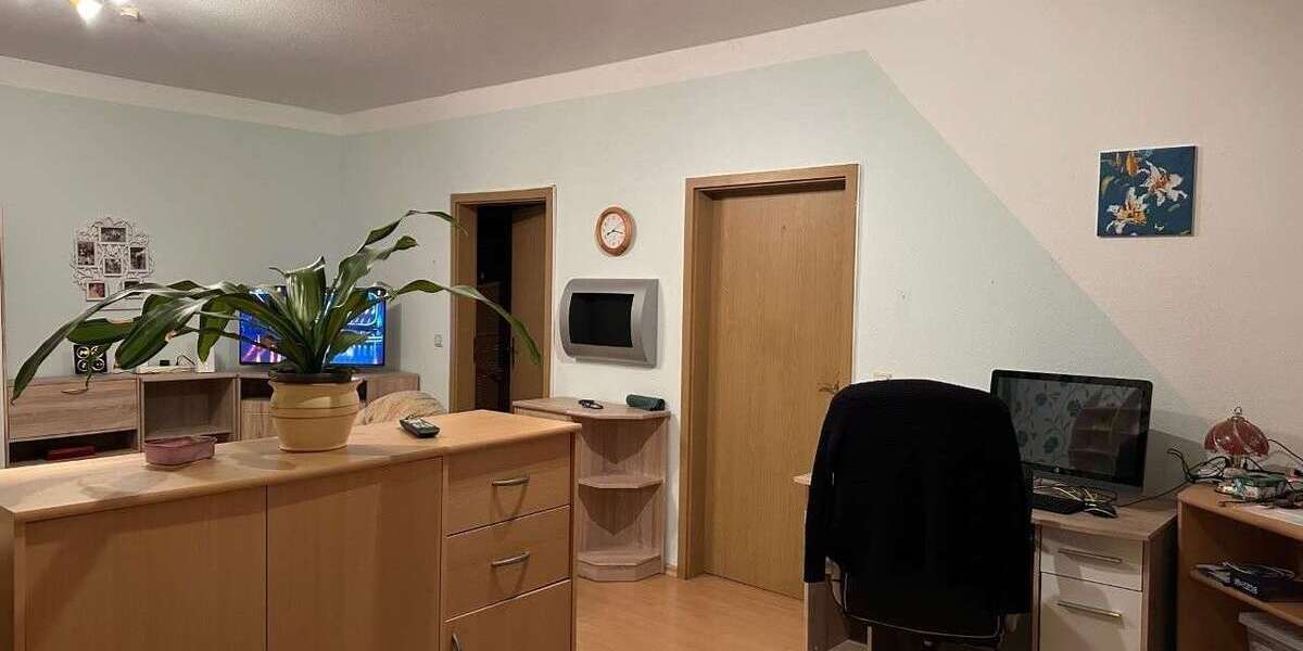 großes WZ mit Essbereich (2)
