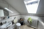69 m² zum Wohlfühlen – Dachgeschosswohnung mit Stellplatz - Dachgeschoßwohnung Bad Honnef / Aegidienberg Aegidienberg | Angebot:27133833