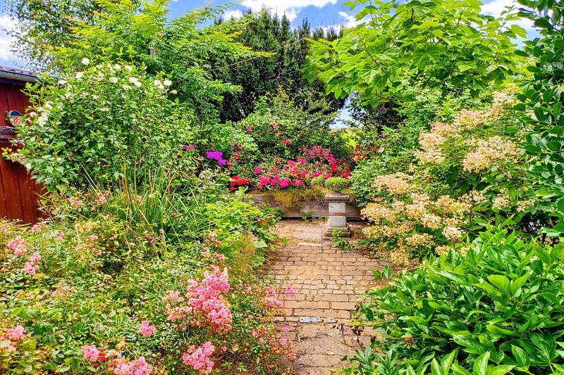 Blick in den uneinsehbaren Garten