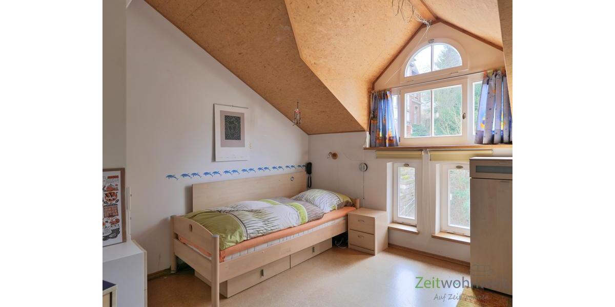 Blick ins rechte Schlafzimmer