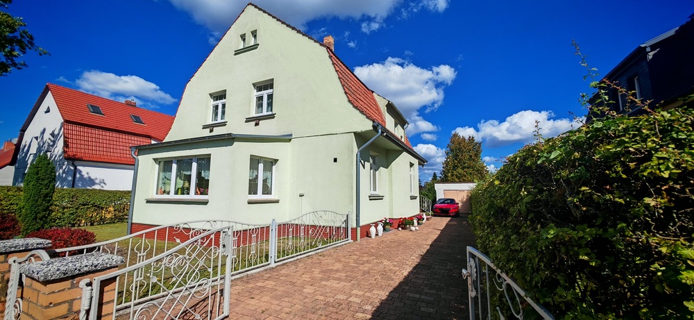 Ein- oder Zweifamilienhaus mit großem Garten - Einfamilienhaus Angermünde | Angebot:23507973