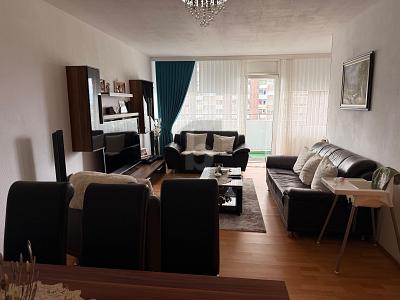 LICHTDURCHFLUTETES ZUHAUSE MIT BALKON + WEITBLICK - Etagenwohnung Köln Rodenkirchen | Angebot:26817054