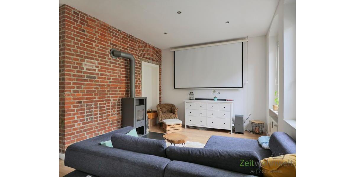 (EF1334_M) Kassel-Stadt: Süd, möblierte Altbauwohnung mit 2 Balkons nahe der der Innenstadt, Grundreinigung inkl. - Etagenwohnung Kassel Süd | Angebot:26876714