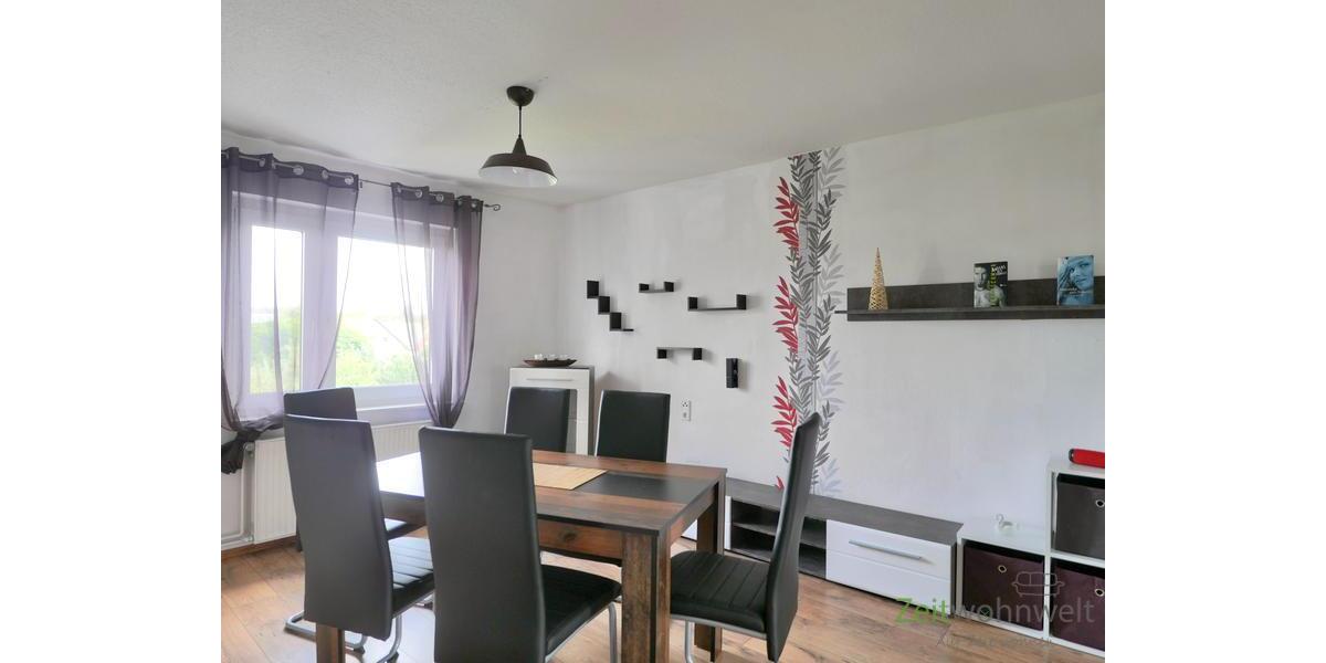 Blick ins Esszimmer