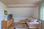 (EF1072_M) Fulda: Hofbieber, preiswerte möblierte 2-Zimmer-Wohnung mit Freisitz, Reinigungsservice möglich - Etagenwohnung Hofbieber Hofbieber | Angebot:26213442