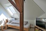 (EF0789_M) Dresden: Radeberg, edel möblierte Maissonette-Wohnung mit WLAN, Gäste-WC, Dachterrasse und Reinigungsservice - Etagenwohnung Radeberg Radeberg | Angebot:25279674