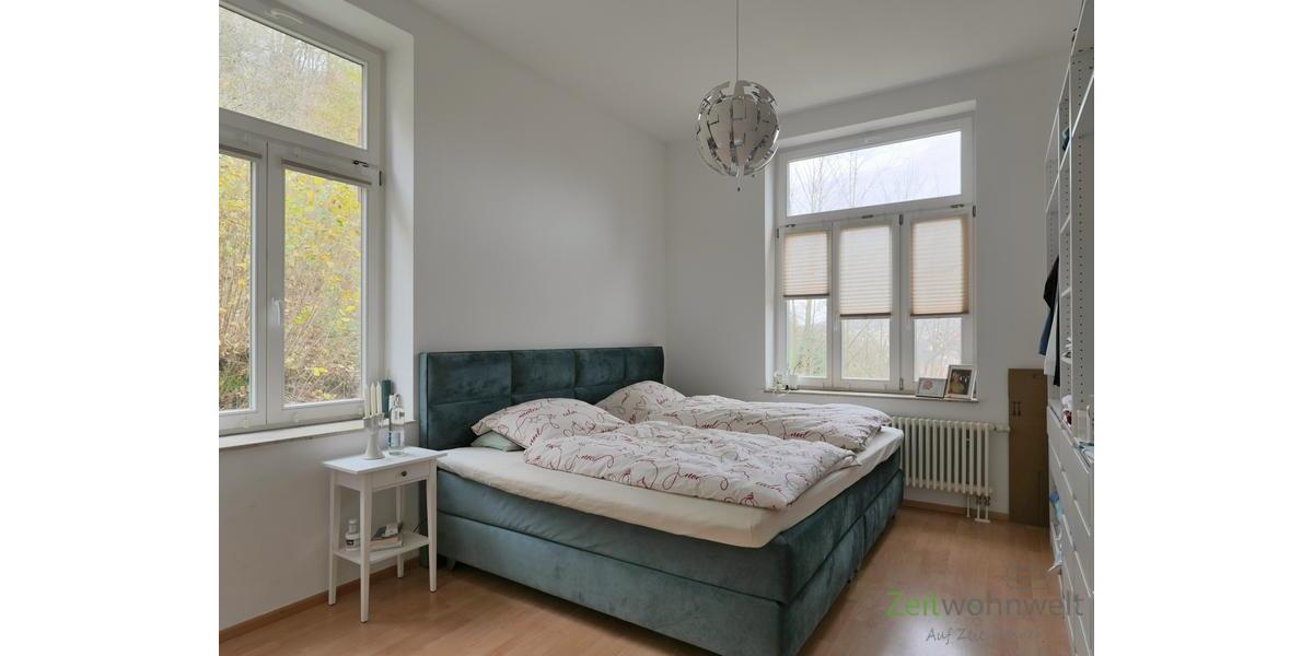 Blick ins Schlafzimmer