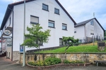 Wohn- und Geschäftshaus mit CaféLadenfläche und zwei Wohneinheiten in Steinbach am Glan - Mehrfamilienhaus, Wohnhaus Steinbach am Glan | Angebot:27159246