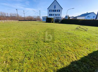 PLATZ AN ORTSRANDLAGE, LÄNDLICH, IDYLLISCH, RUHIG - Grundstück Nersingen | Angebot:26823891
