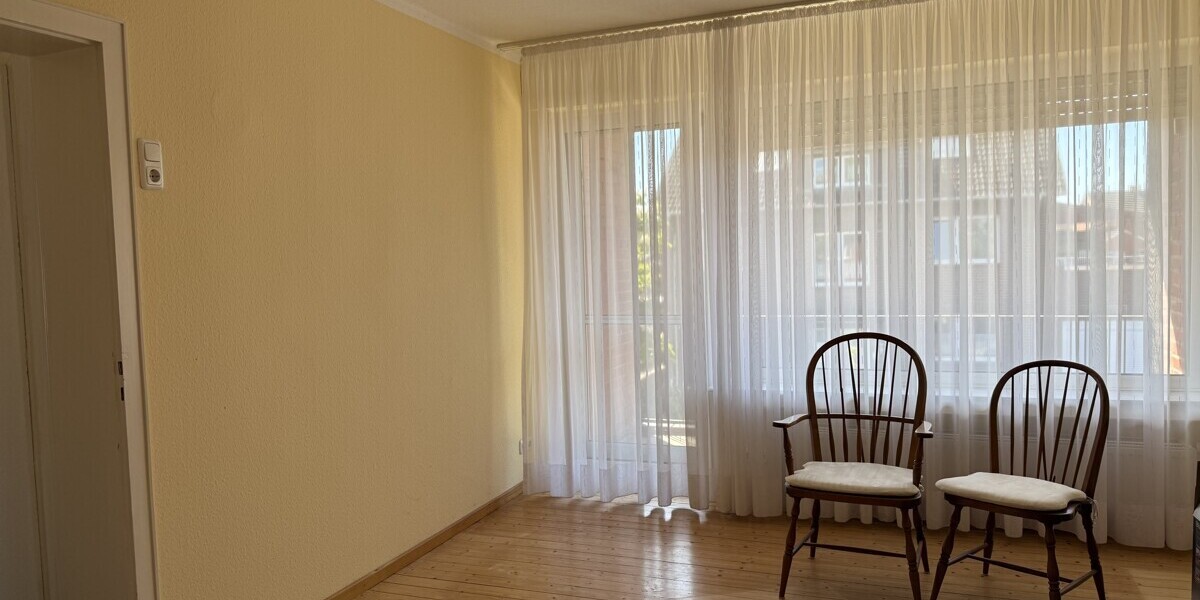 Zimmer mit Loggia OG