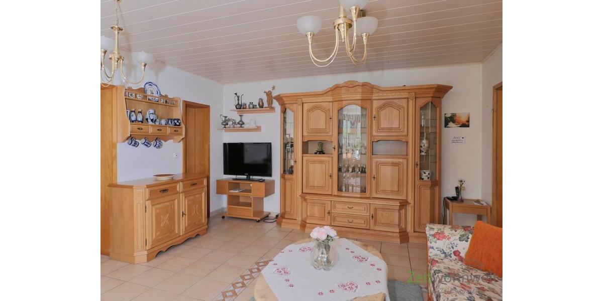 Sideboard, TV und Schrankwand