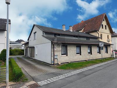 POTENZIAL IN IDYLLISCHER FAMILIÄRER UMGEBUNG - Einfamilienhaus Föritz | Angebot:27365676