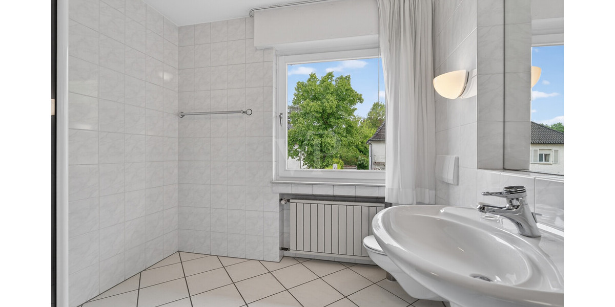 Bad Einliegerwohnung