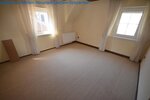 Wohnen für 2 Familien unterhalb der Burg mit Sanierungsaufwand - Burg Neidenfels | Angebot:26058106